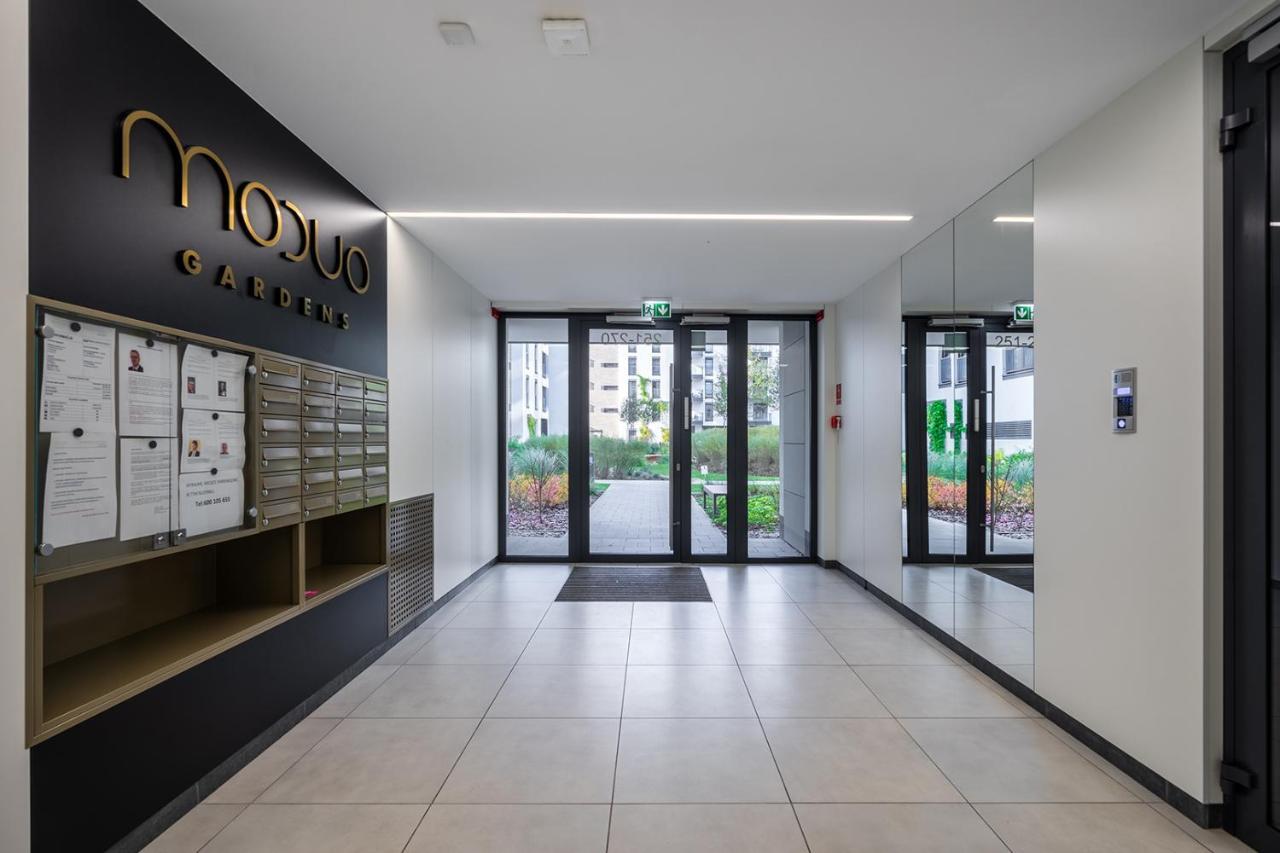 Butas Stylish Airport Business - Parking, Balcony - By Rentujemy